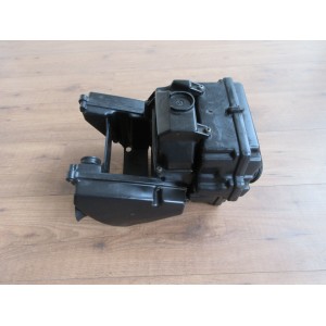Kawasaki GPZ500 luchtfilterhuis / airbox